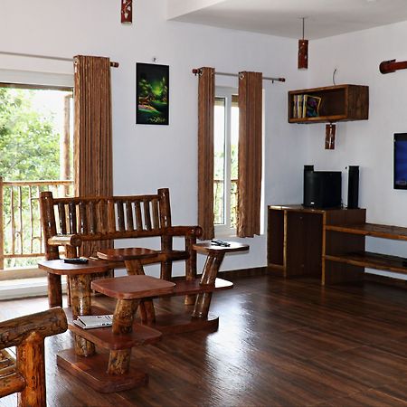 Bamboo Dale Hotel มุนนาร์ ภายนอก รูปภาพ