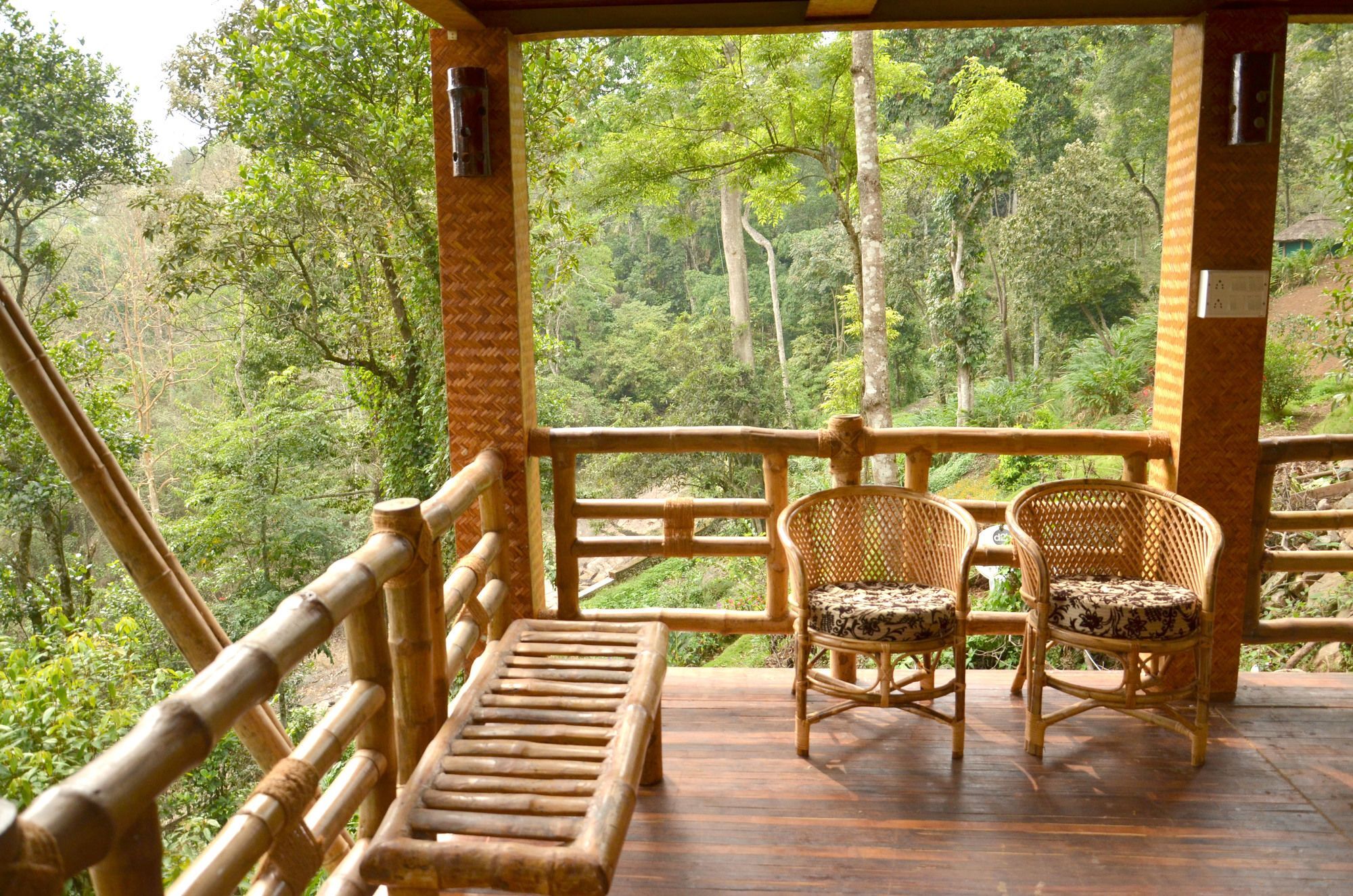 Bamboo Dale Hotel มุนนาร์ ภายนอก รูปภาพ